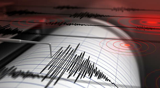 Thailand rattled by tremors as 10 mini quakes rock region | News by Thaiger