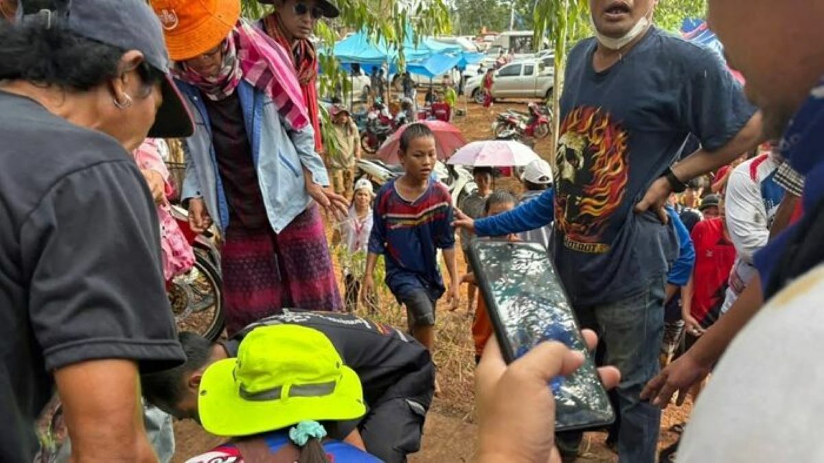 Lightning strikes rocket festival in Prachinburi, injuring two women