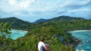 Where are the tourists going to in Thailand?