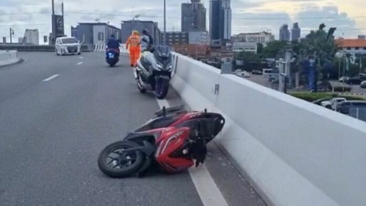 Motorcyclist dies after losing control on Pattaya overpass | News by Thaiger