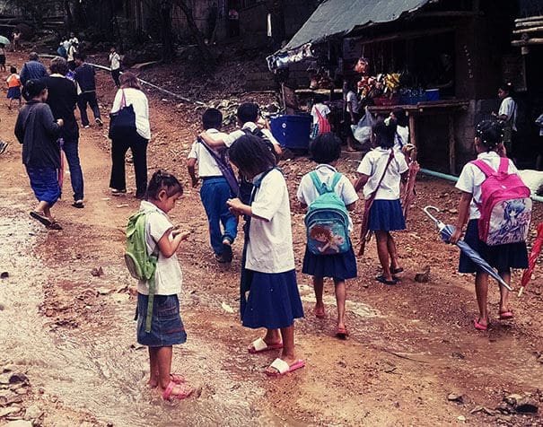 Class dismissed? Refugee children face hunger as aid dries up | News by Thaiger