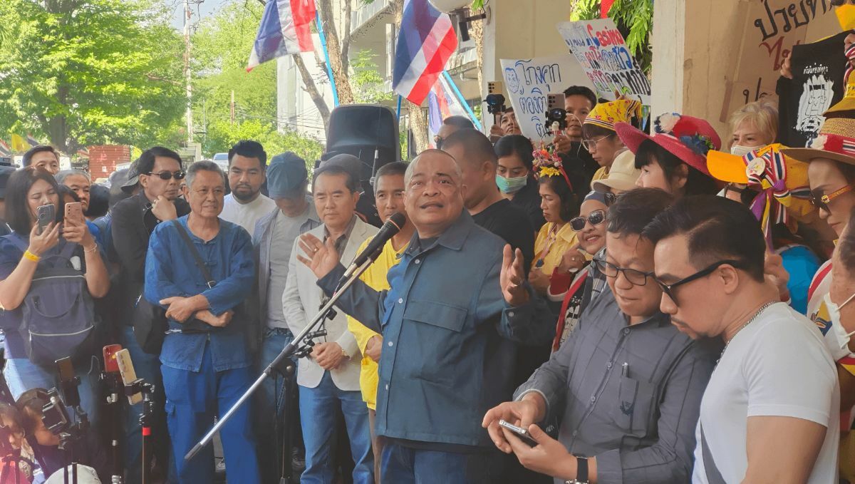 Former Thai protest leaders unite against PM’s father’s influence
