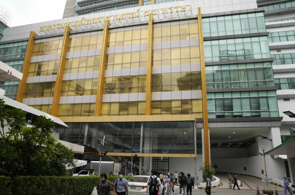Thai court probes Thaksin Shinawatra's prison sentence validity | News by Thaiger