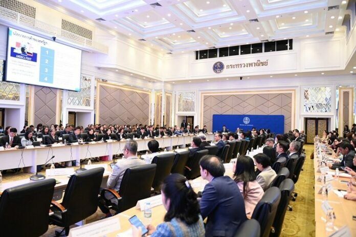 Thai commerce ministry unveils 10 policies to boost exports | News by Thaiger