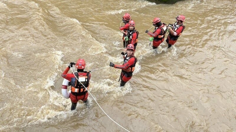 Tragedy strikes: Missing granny found dead in Phuket canal | News by Thaiger