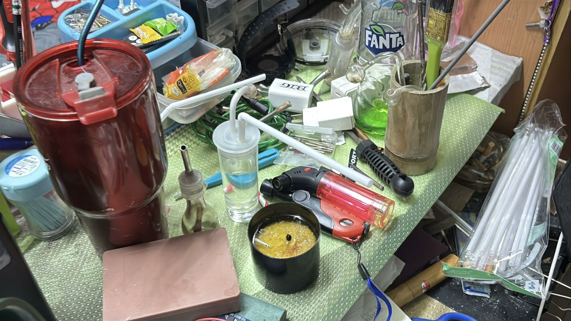 Siblings nabbed with crystal meth in Pattaya drug raid | News by Thaiger