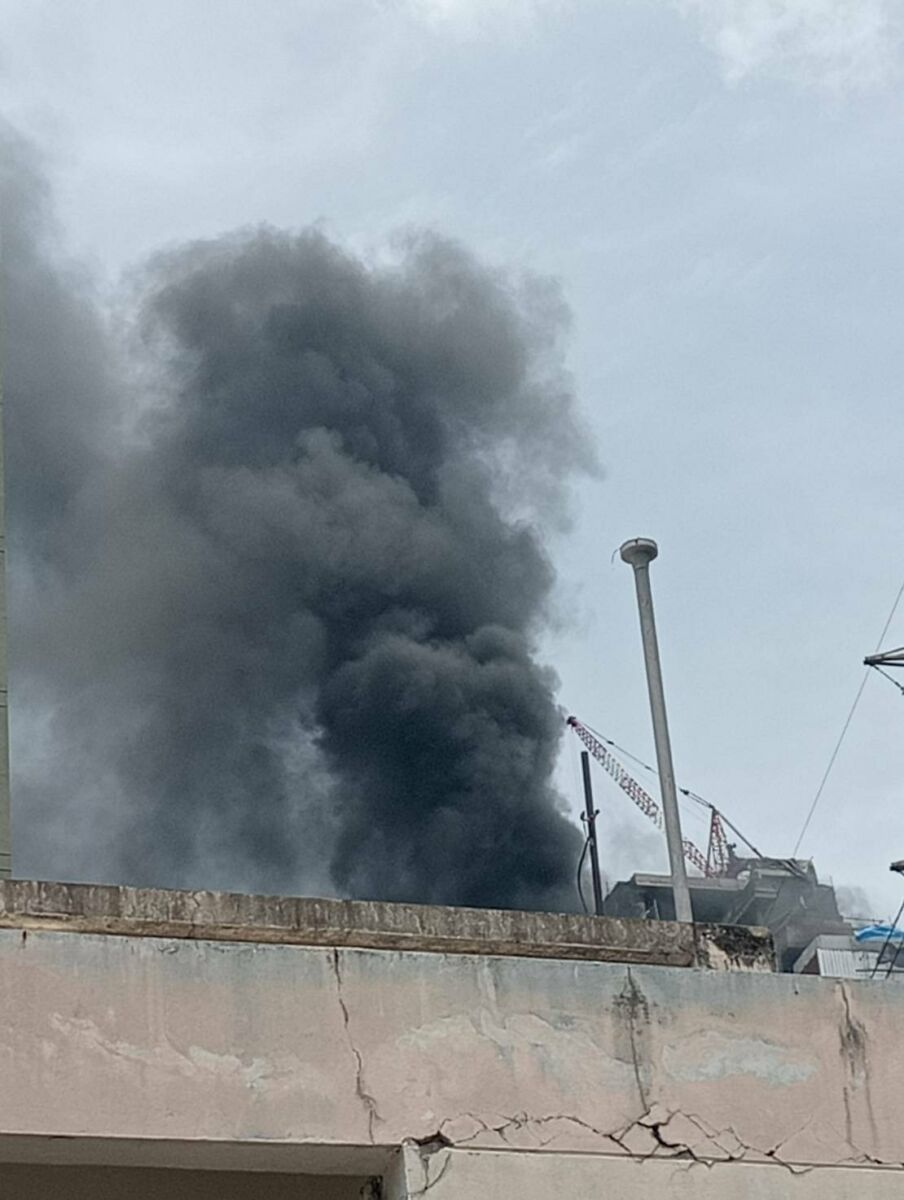 Fire breaks out on 8th floor of Bangkok construction site | News by Thaiger