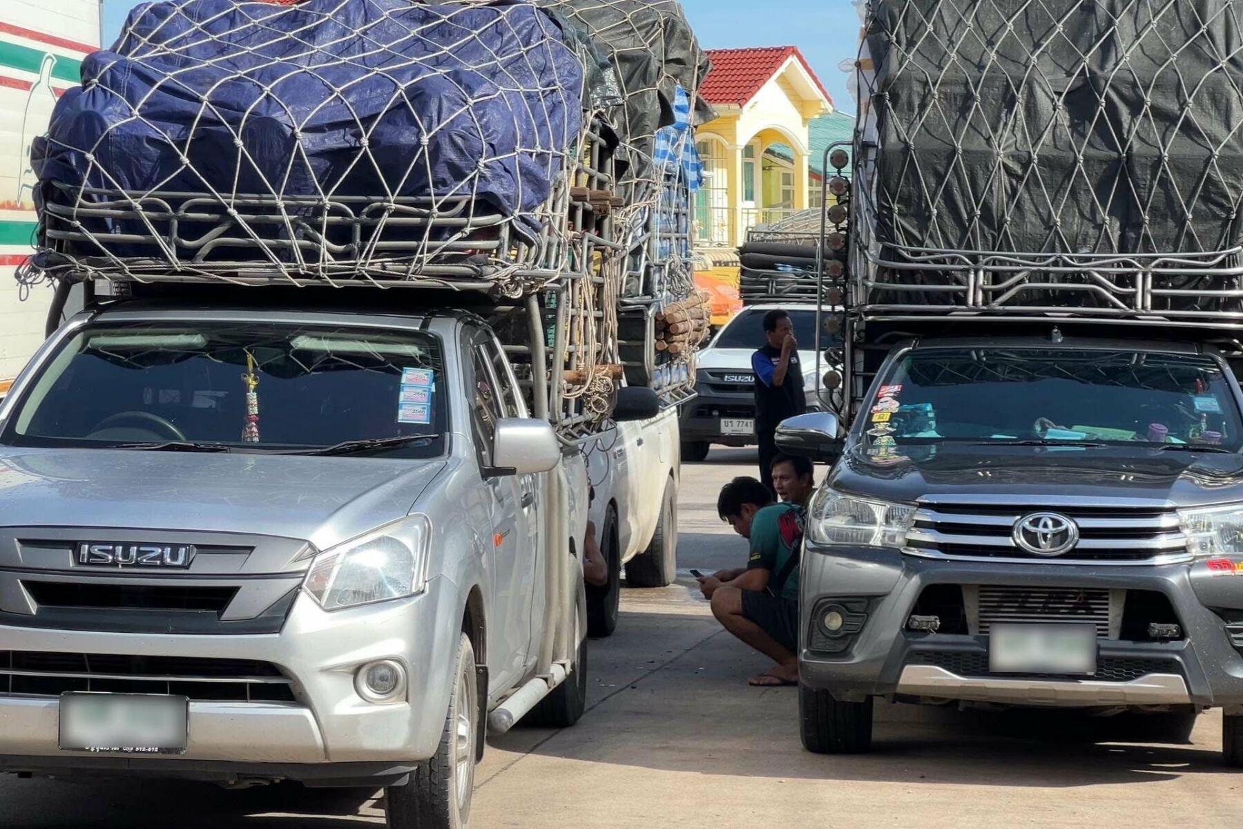 Cambodia bans Thai fruit and vegetables amid border dispute | News by Thaiger