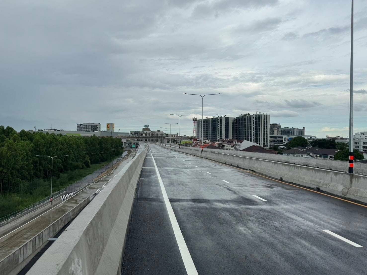 Bangkok’s new mega road to Don Mueang set to open this month | News by Thaiger