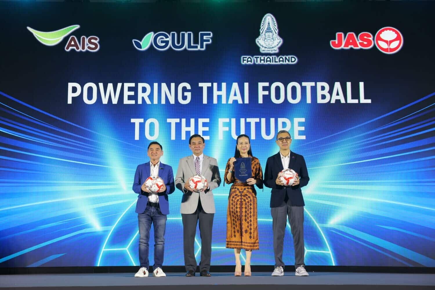 Historic deal brings all Thai football leagues to screens | News by Thaiger
