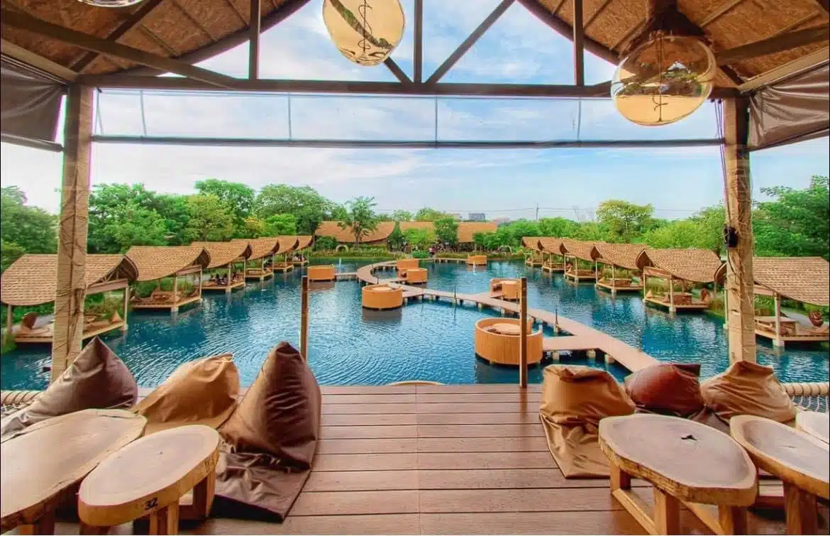 unique dining experiences Bangkok
