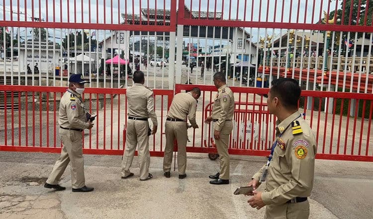 Cambodia bans Thai fruit and vegetables amid border dispute | News by Thaiger