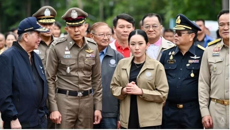 Paetongtarn visits Sa Kaeo for border security and crime talks | News by Thaiger