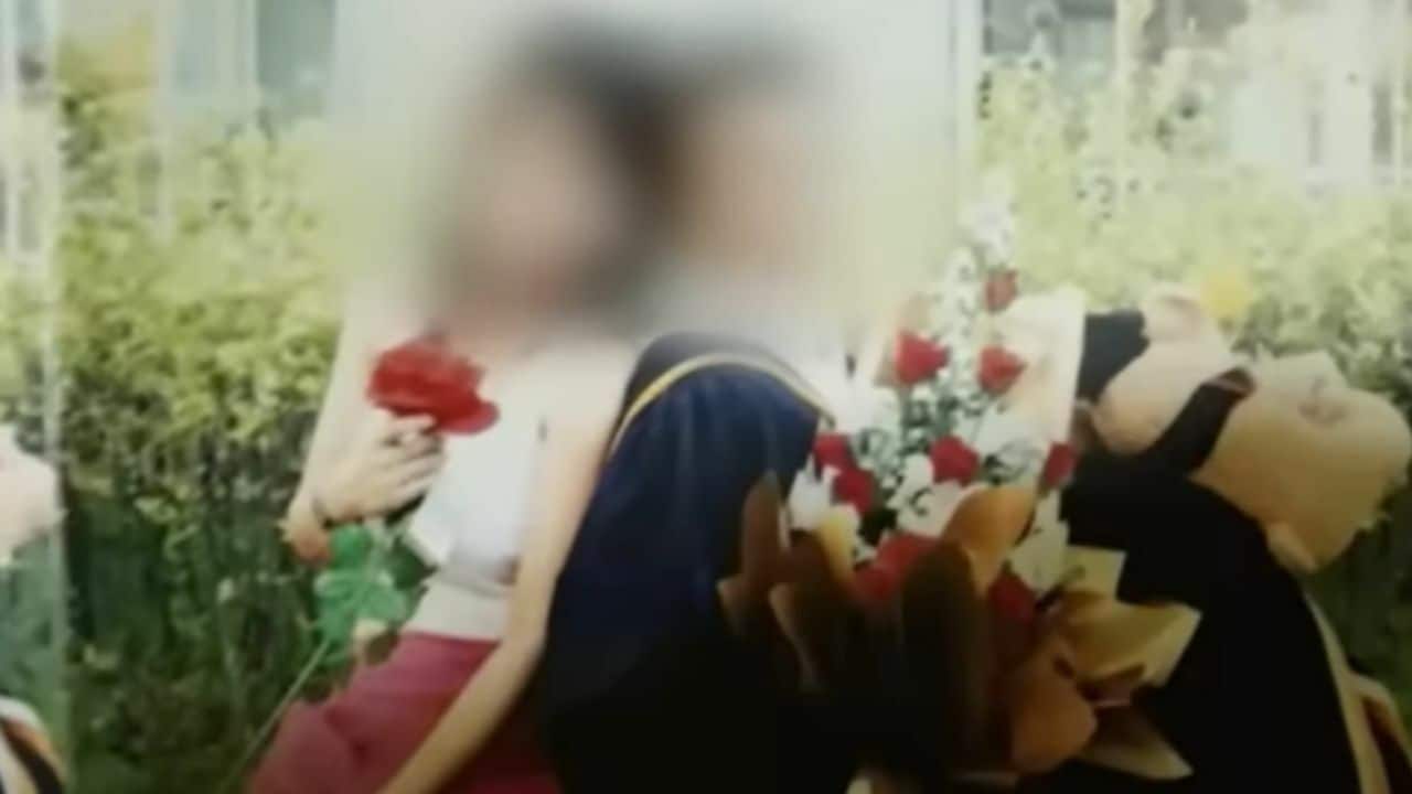 Thai husband allegedly leaves wife to pay off debt and take care of children alone