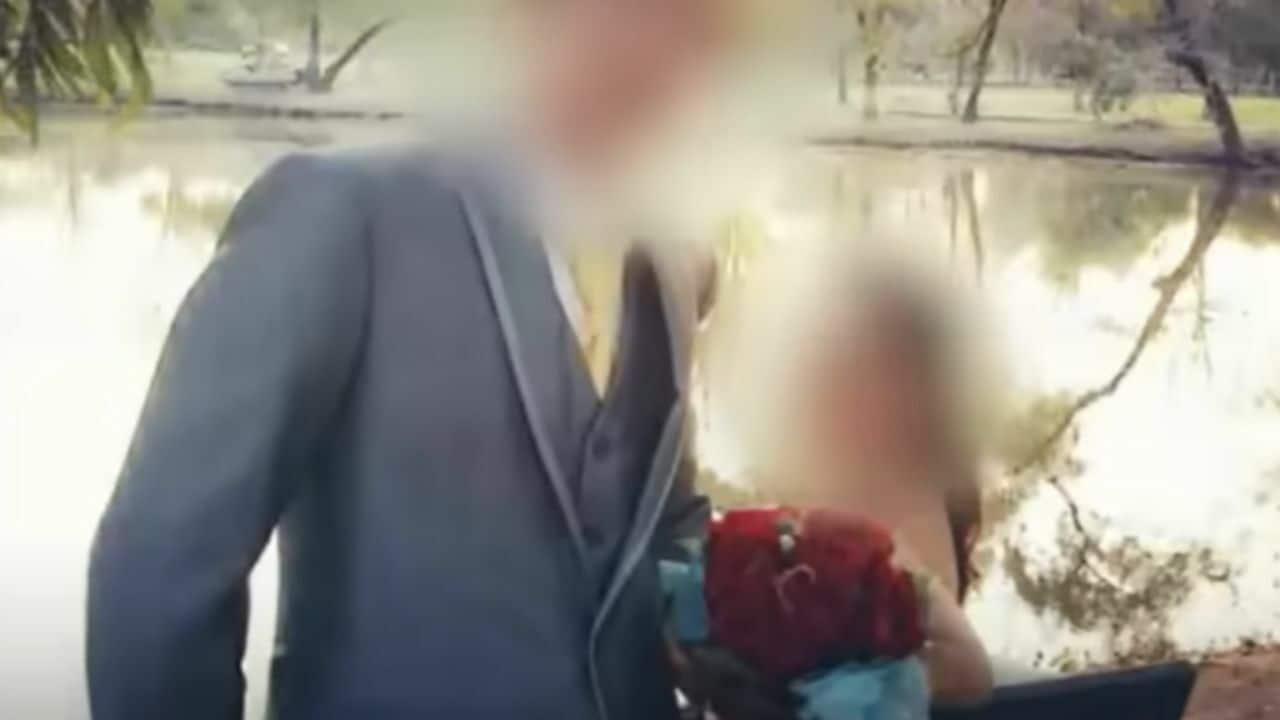 Gay Thai man comes out and abandons family 