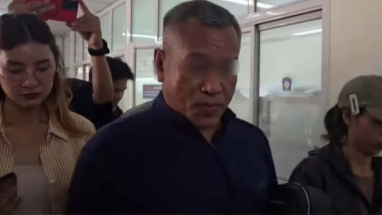Thai lawyer and NBTC's advisor claims ownership of money found in waste area of condo