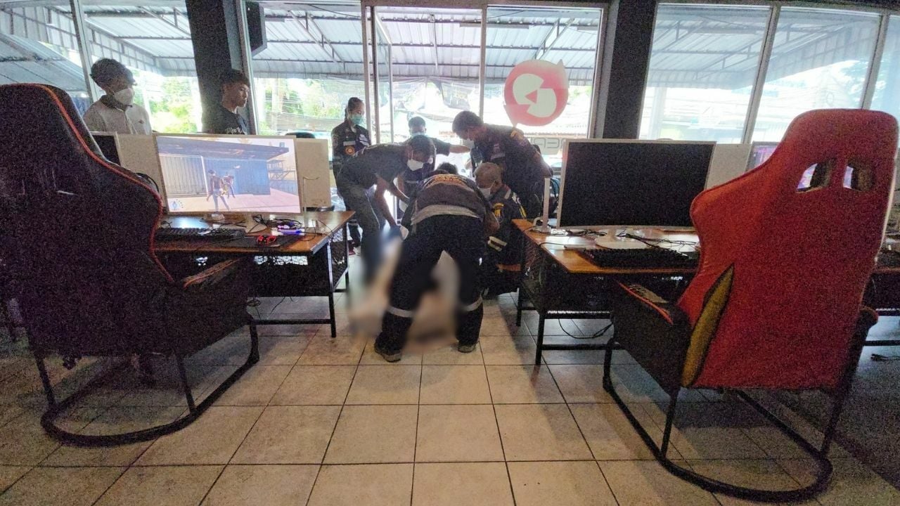 Thai regular customer of Chon Buri Internet café dies on desk | News by Thaiger