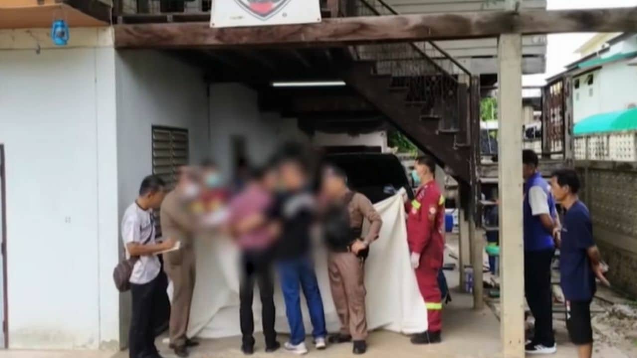 Thai man fatally stabs woman over alleged romantic betrayal