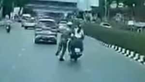 Police chase and escape of Bangkok taxi rider end in injury of passenger