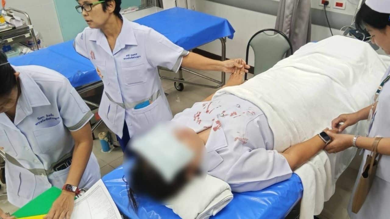 Thai male patient attacked nurse in Nonthaburi hospital