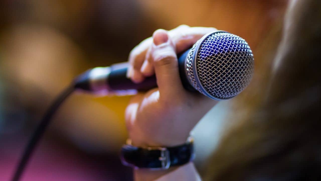 Thai man fatally shot at karaoke bar after scuffle over microphone