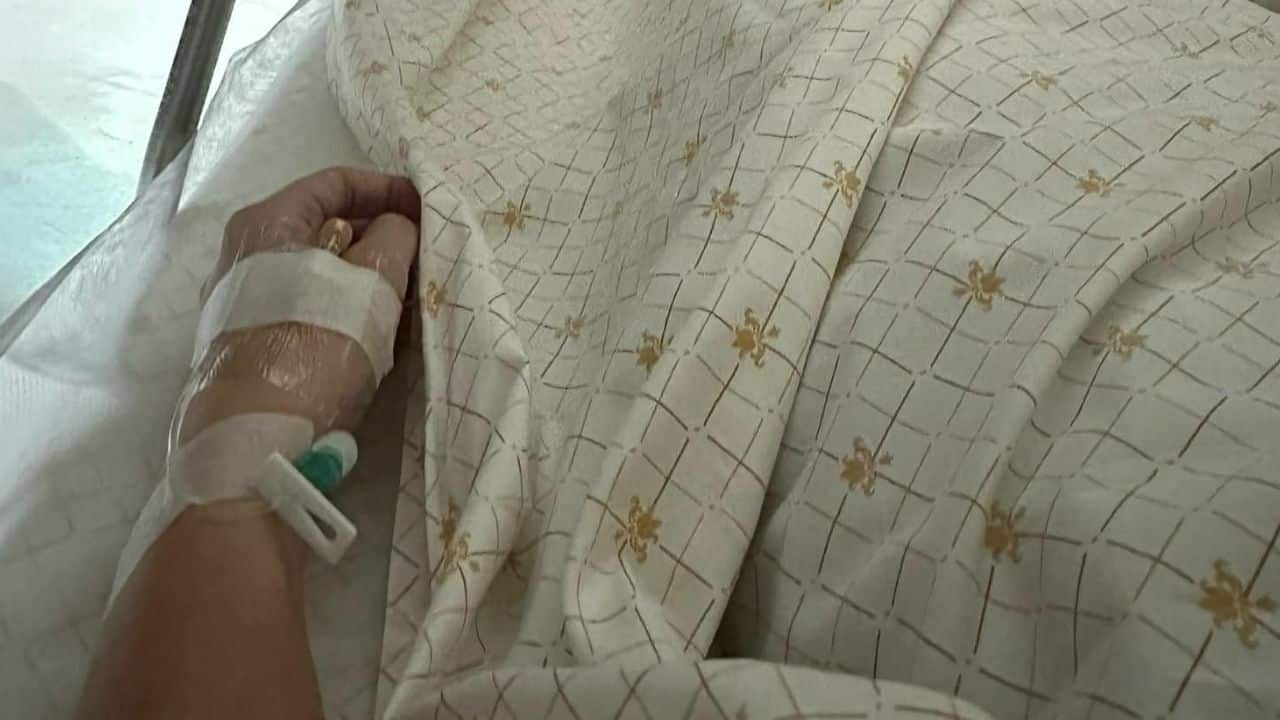Thai woman says suffer electric shock at Bangkok mall