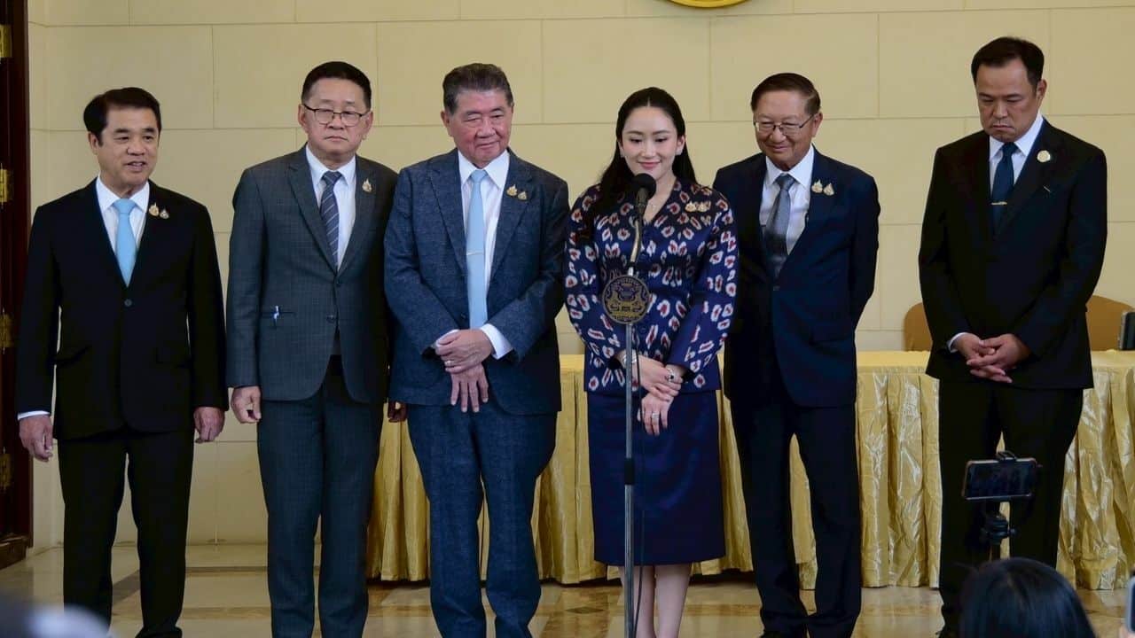 Bhumjaithai Pheu Thai Interior ministry clash
