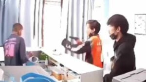 2 Thai men attack drug rehab clinic worker and steal prescription medicine