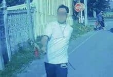 Thai axe man damages car with child inside in Chon Buri road rage