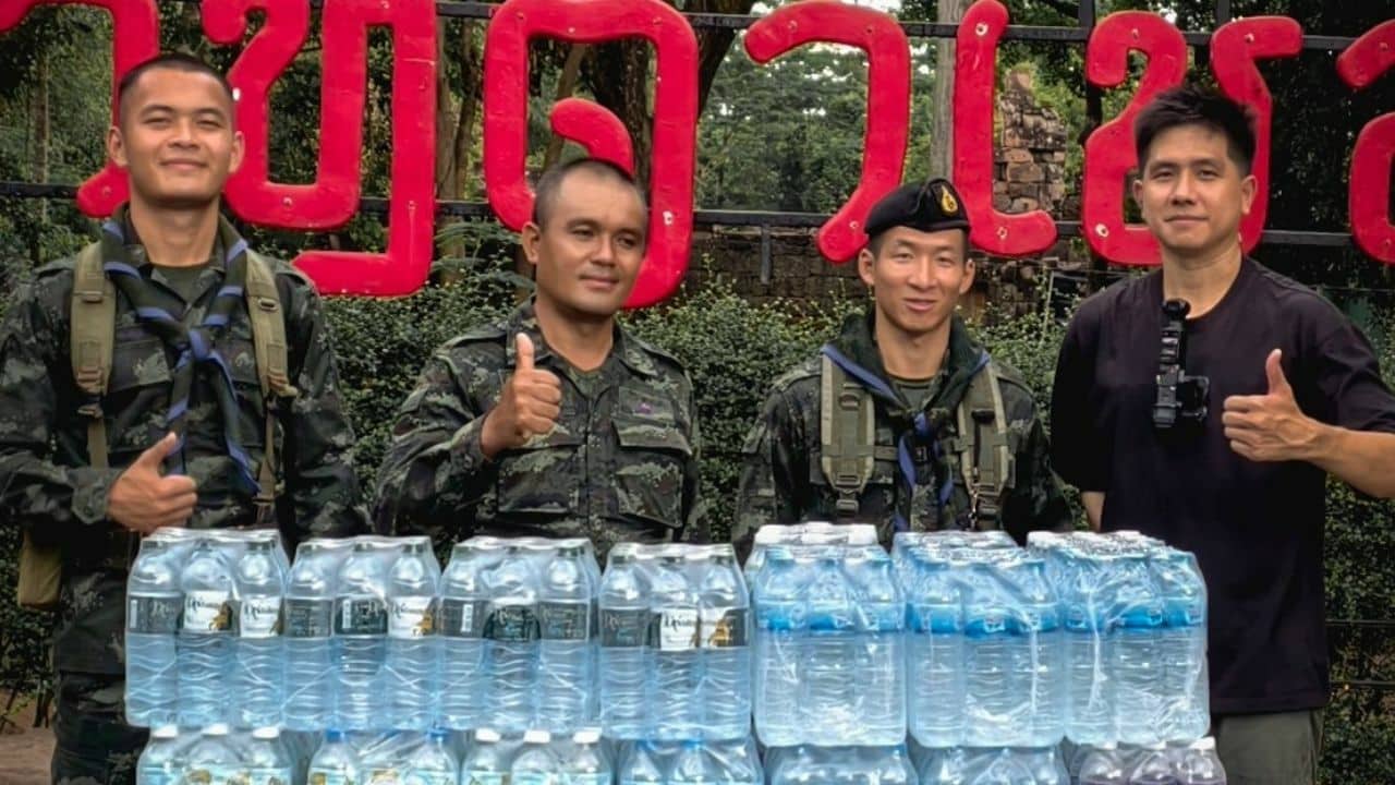 Thai TikTokers support Thai soldiers