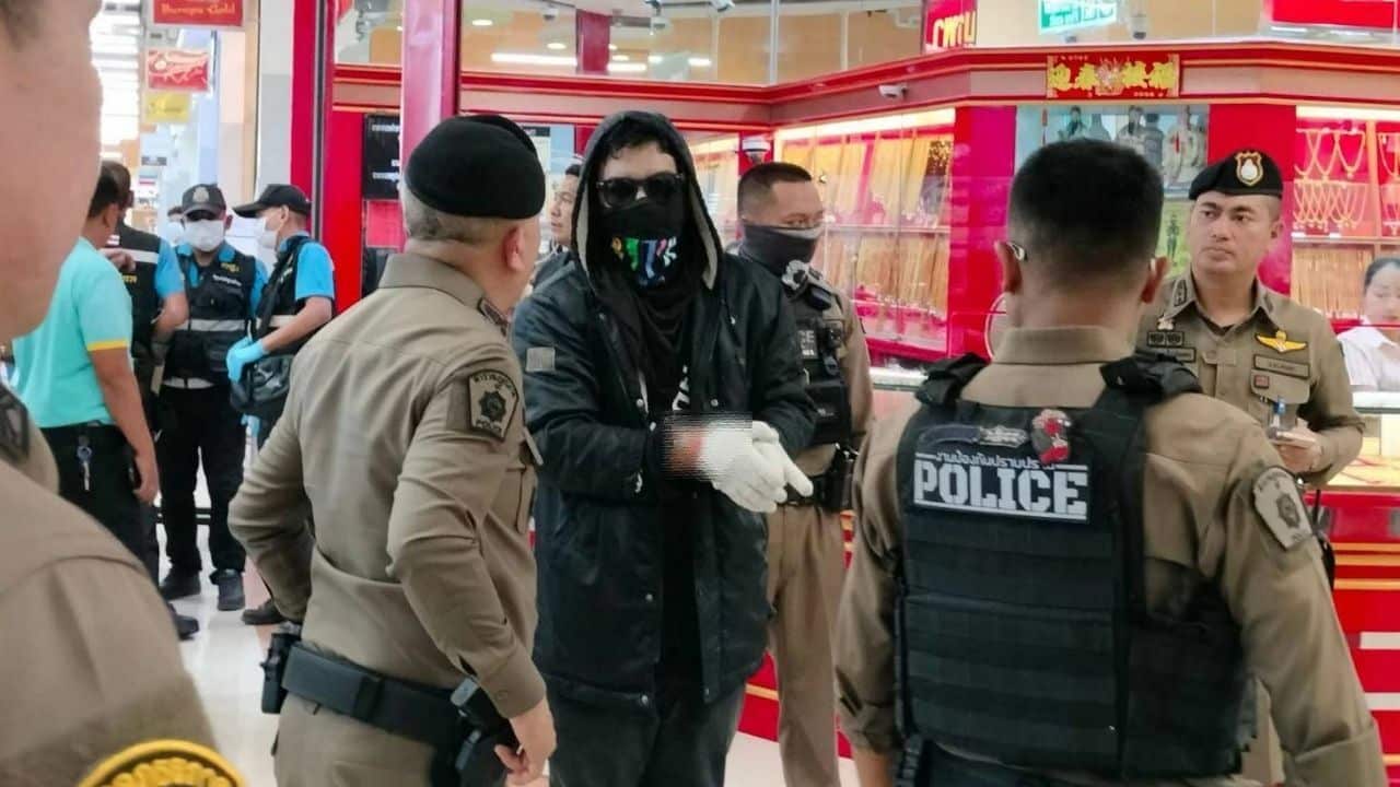 Thai gold thief arrested