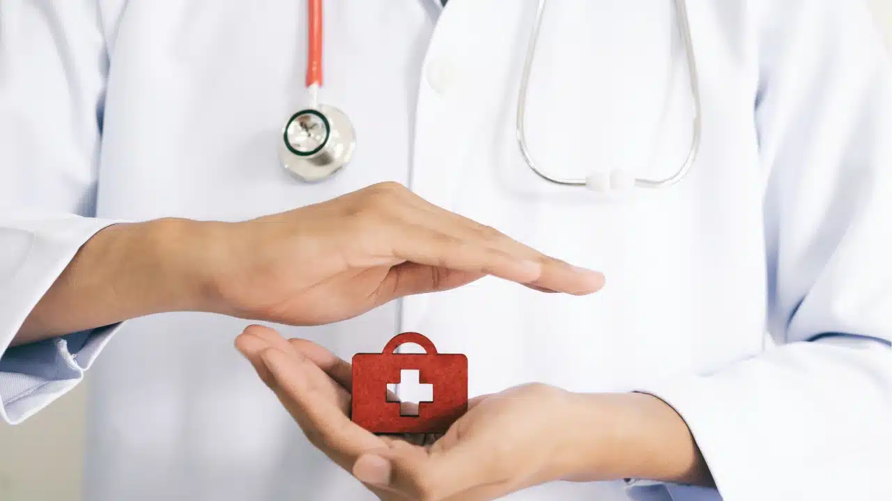 How to check your health insurance coverage for COVID-19 in Thailand