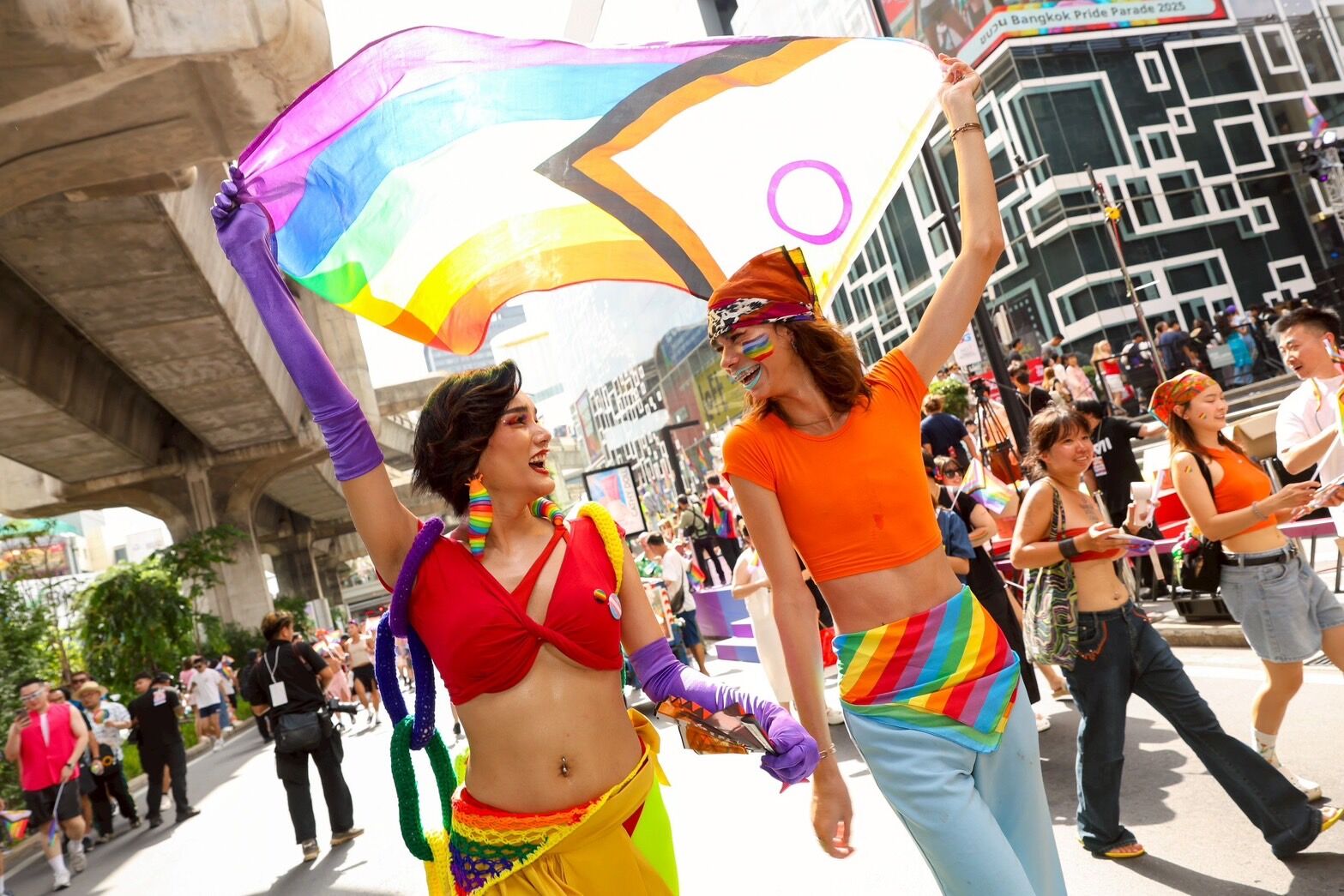 PM leads Bangkok Pride 2025 as Siam Piwat powers month-long festival | News by Thaiger