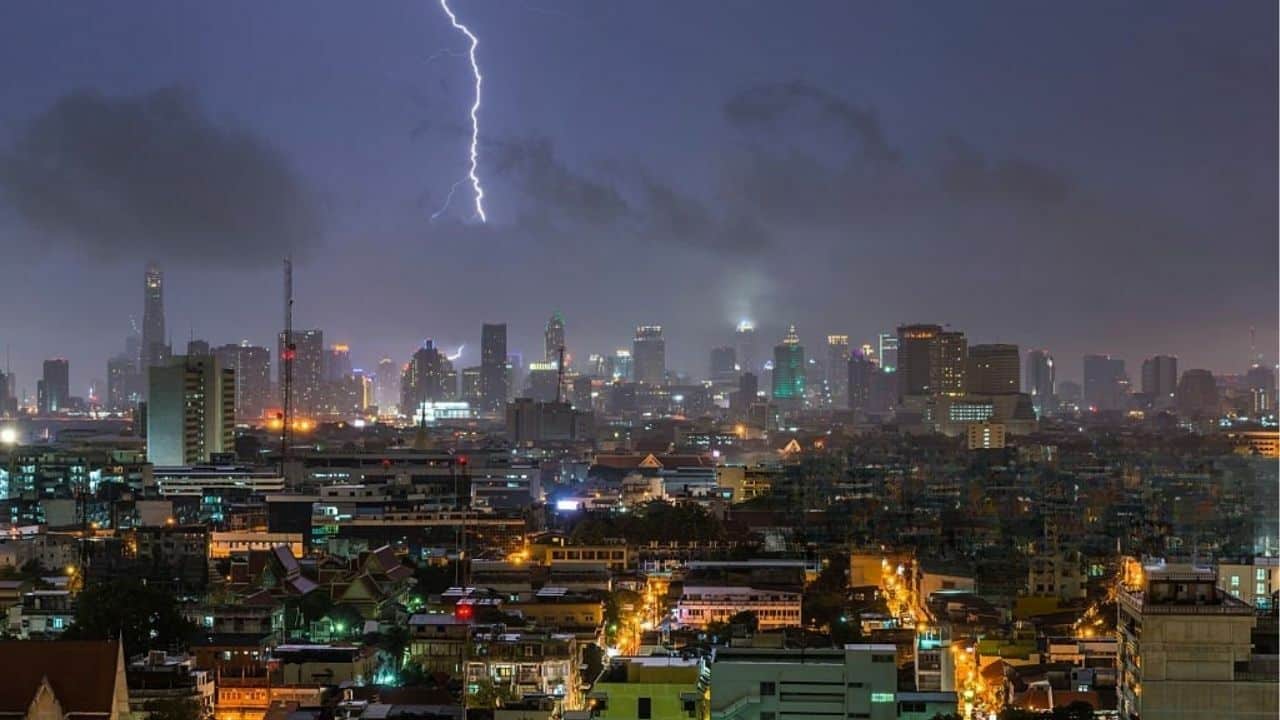 More rain: Thunderstorms and downpours continue to hit Thailand