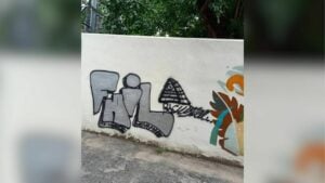 Foreign tourist vandalises Chiang Mai temple, police seek suspect