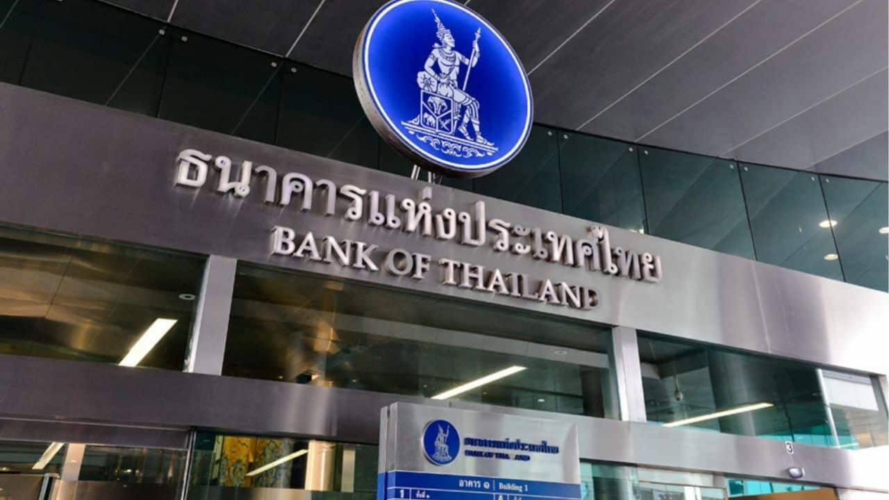 Thailand urged to cut interest rates amid economic challenges