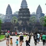 Thailand threatens to cut Internet over Cambodia&#8217;s visa snub | Thaiger