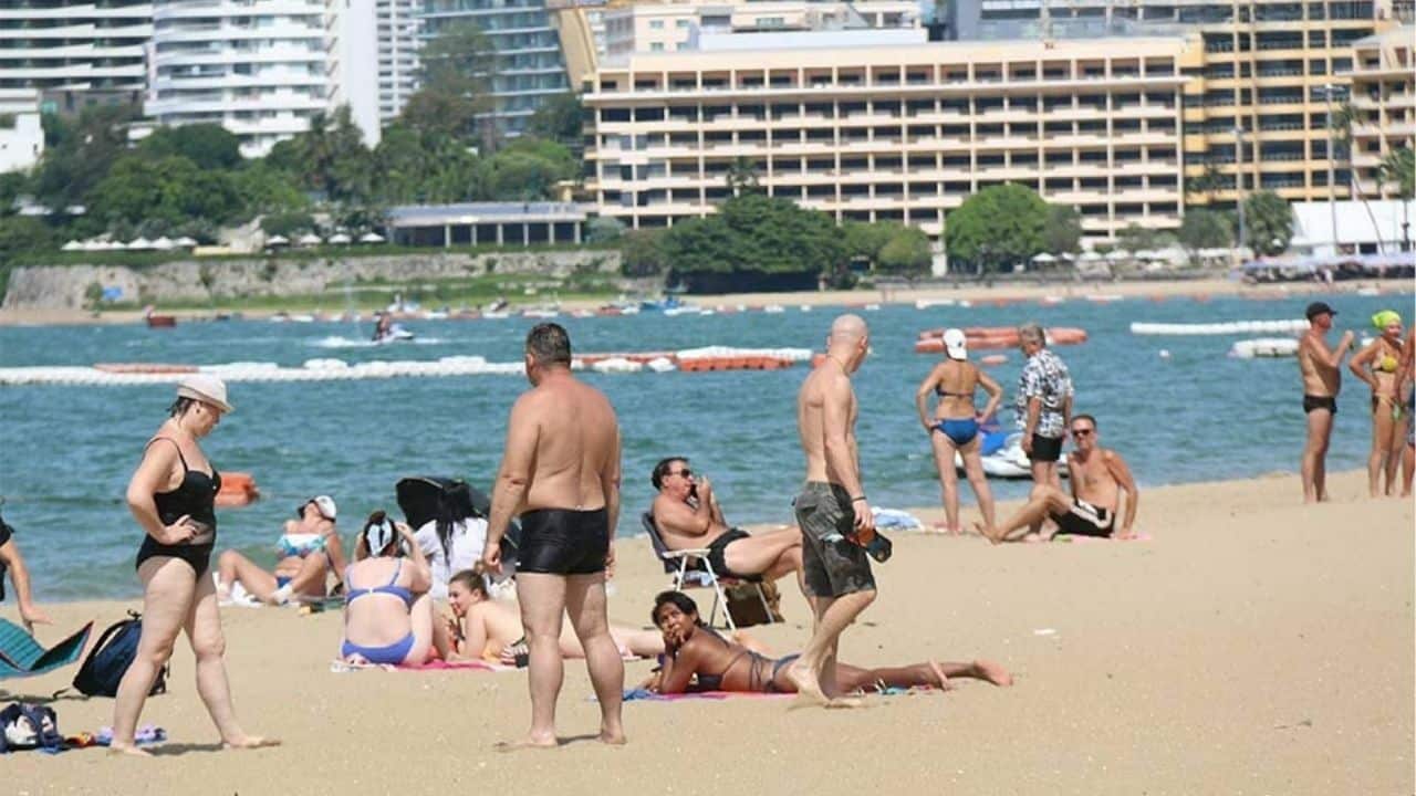 US State Department: Thailand safe for most, caution in south