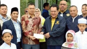 Justice minister unveils rehab plans at Phuket Prison