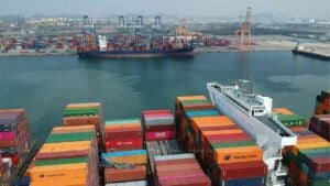 Thai exports at risk as Strait of Hormuz closes