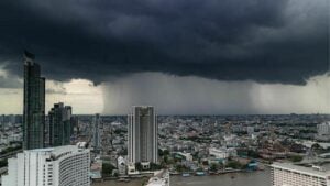 Heavy rainfall and flash flood continue to batter Thailand