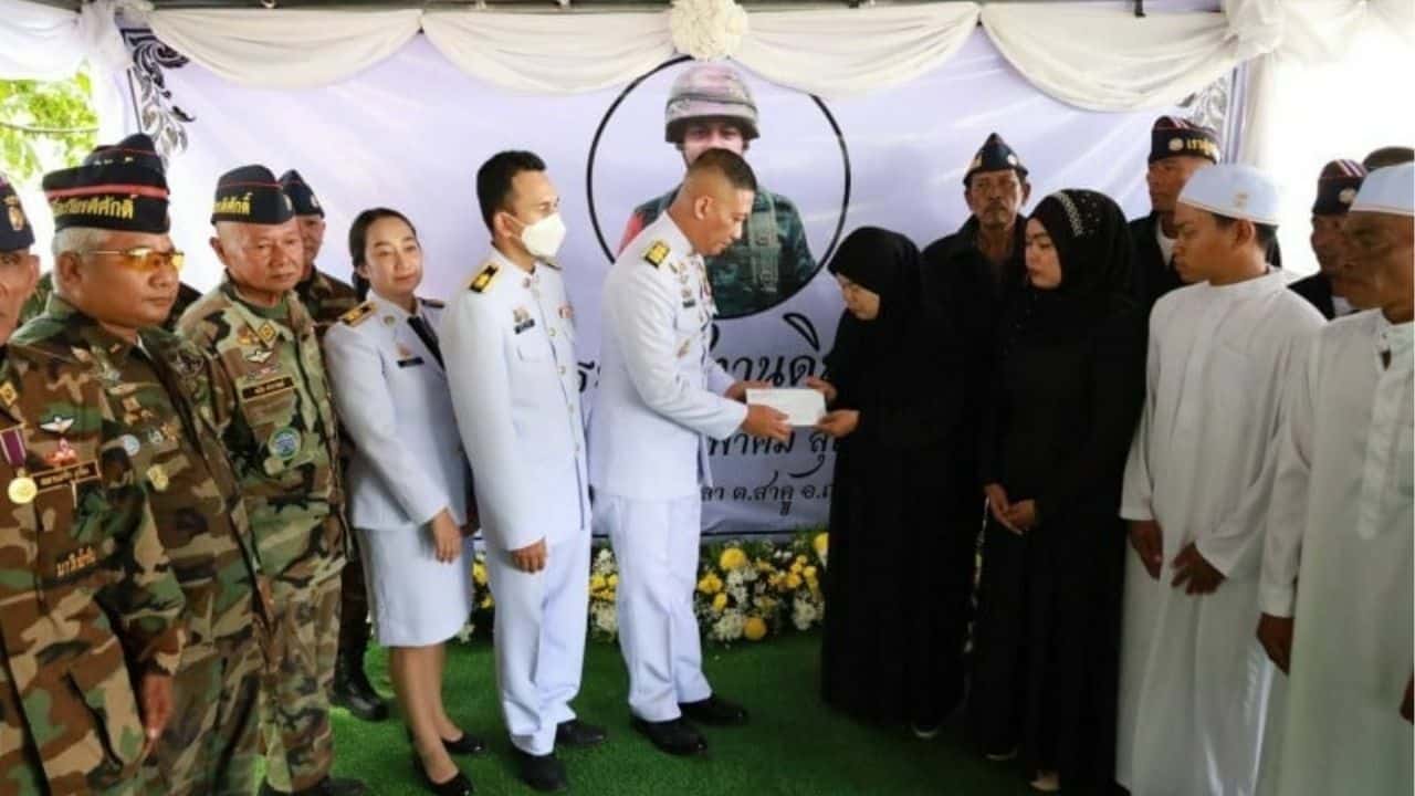 Phuket soldier honoured in royal ceremony after fatal sniper attack