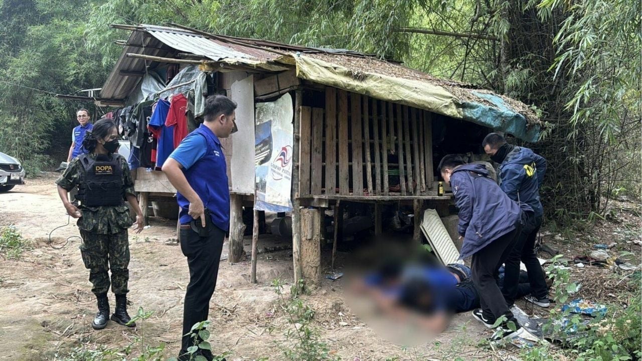 Drug den blitz: Bang Lamung cops bust bamboo hideout