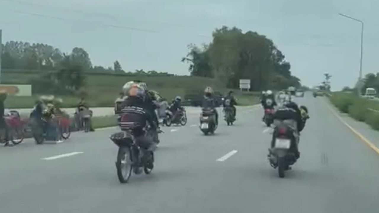 Sattahip police crackdown on noisy bikers, seize over 100 illegal motorcycles