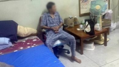 Elderly man allegedly stabs wife in Bangkok home after argument