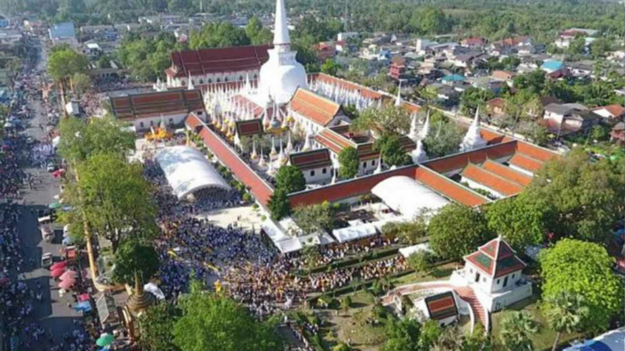 Icomos experts to assess Wat Phra Mahathat for World Heritage status