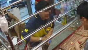 Driver arrested in Bangkok for theft of over 1 million baht