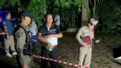 Man shot dead outside Surat Thani home; police seek suspect