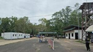 Thai-Cambodian border checkpoint closures risk trade disruption