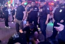 Rap battle: Russian teens brawl on Pattaya Walking Street